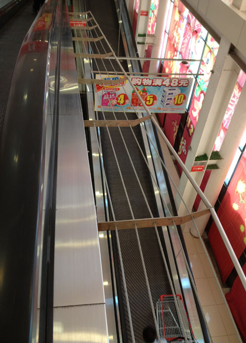 ft-04自動扶梯裝飾